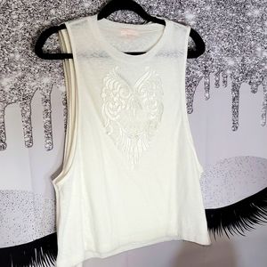 Womens tank with detail